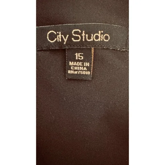 NWT City Studio Size 15 Multicolor Chevron Wrap Dress Ruffle Hem V-Neck - Picture 6 of 16